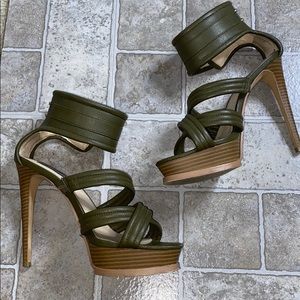 Sophia & Lee Stiletto